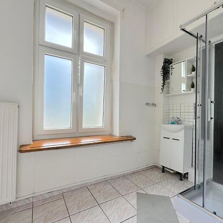 Square Room - 20 Minutes To Gdansk Old Town & Seaside Exterior foto