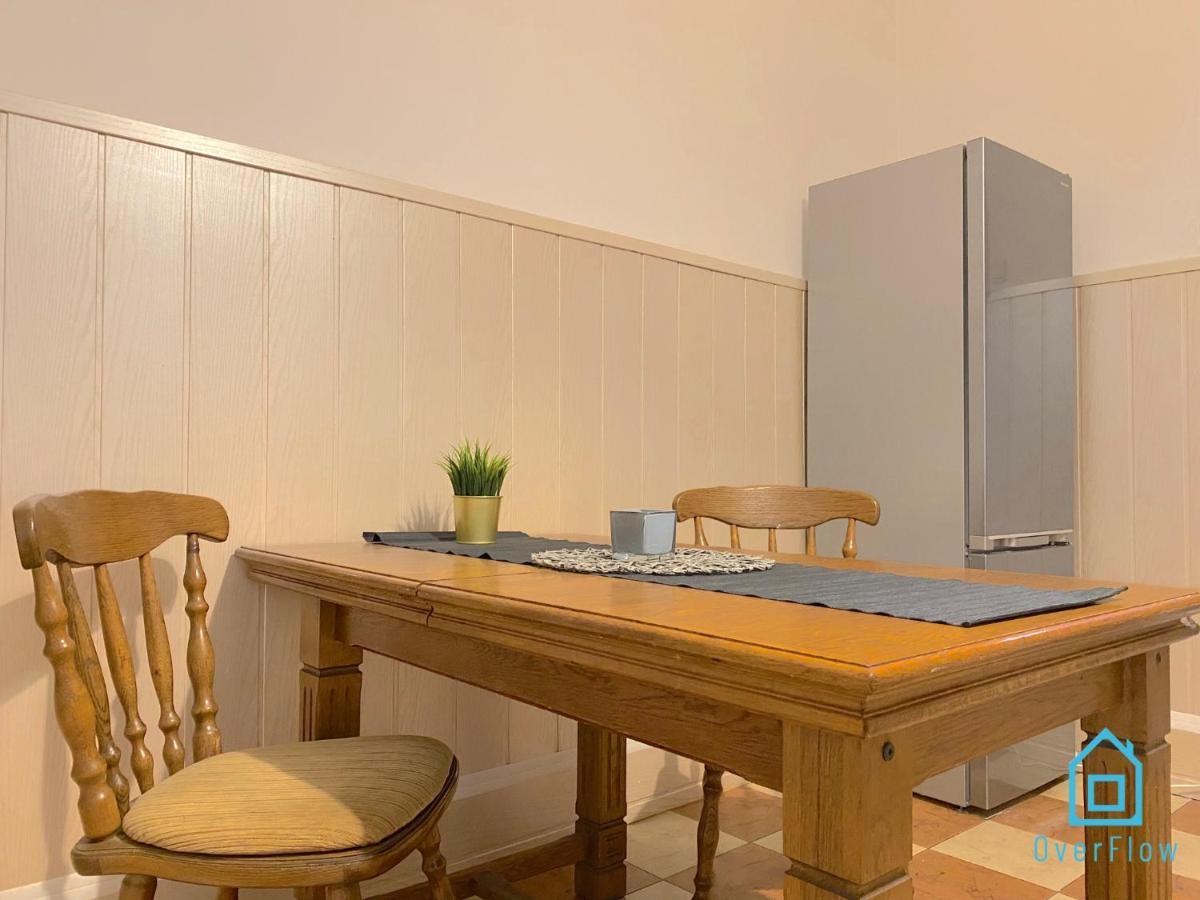 Square Room - 20 Minutes To Gdansk Old Town & Seaside Exterior foto